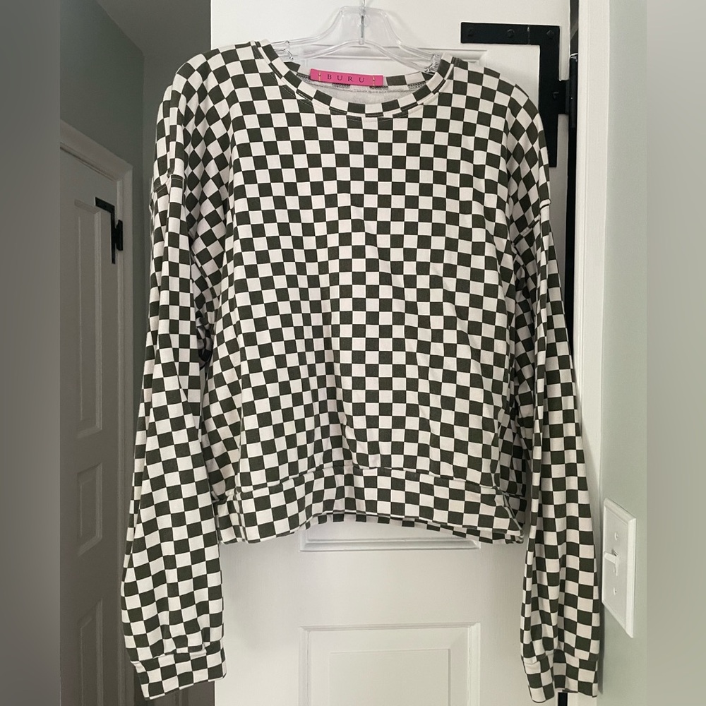 BURU Crew Neck Pullover - Size M/L